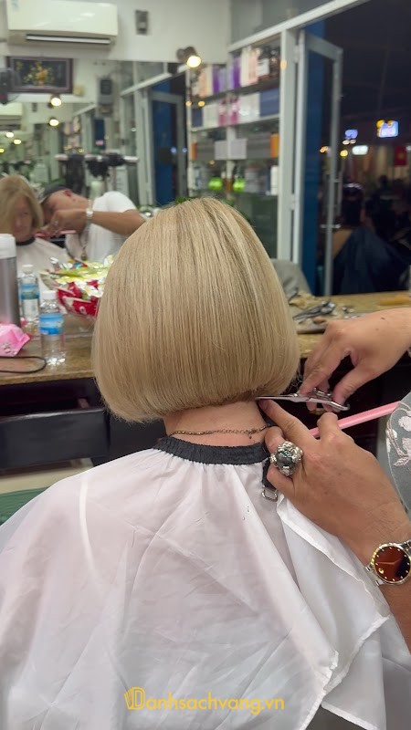 Salon Tóc Thi Thơ tại Khánh Hòa