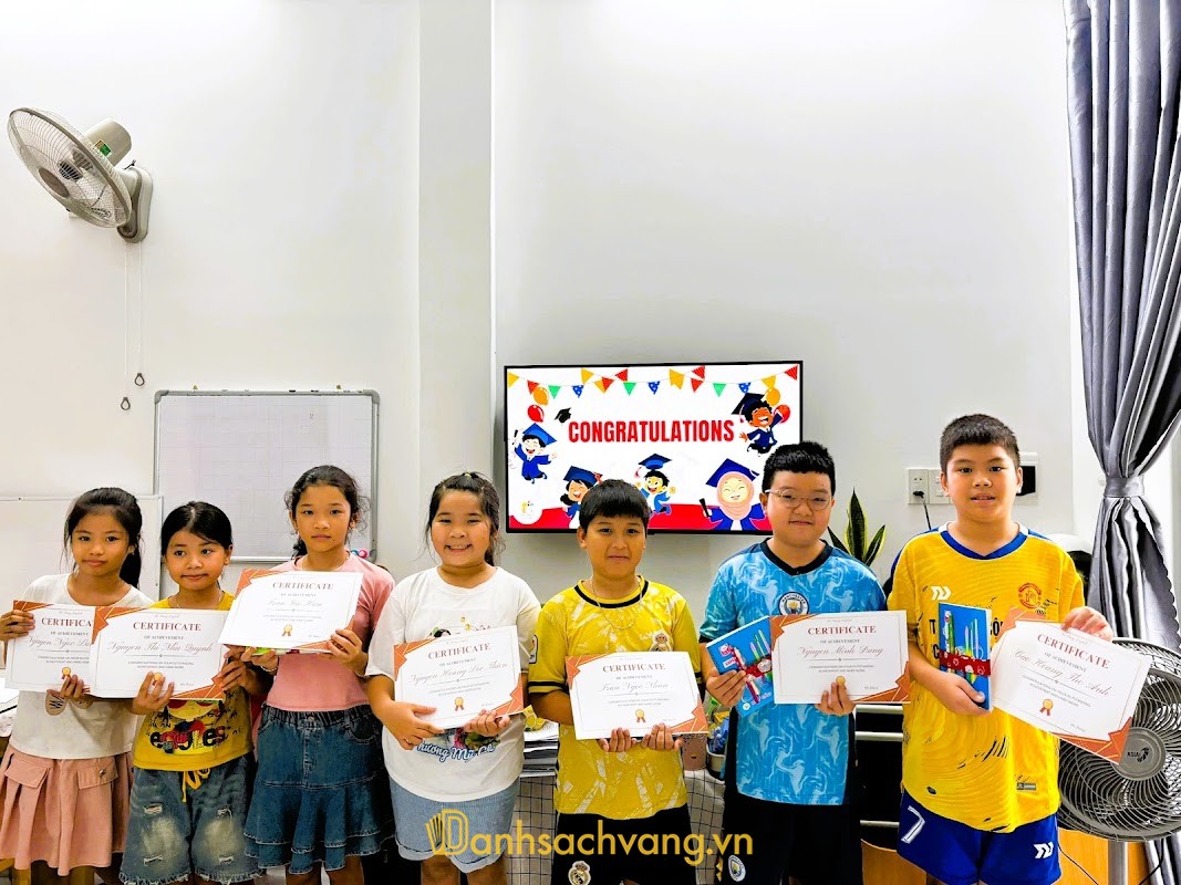 Lớp Kèm Tiếng Anh Ms. Daisy tại Nha Trang