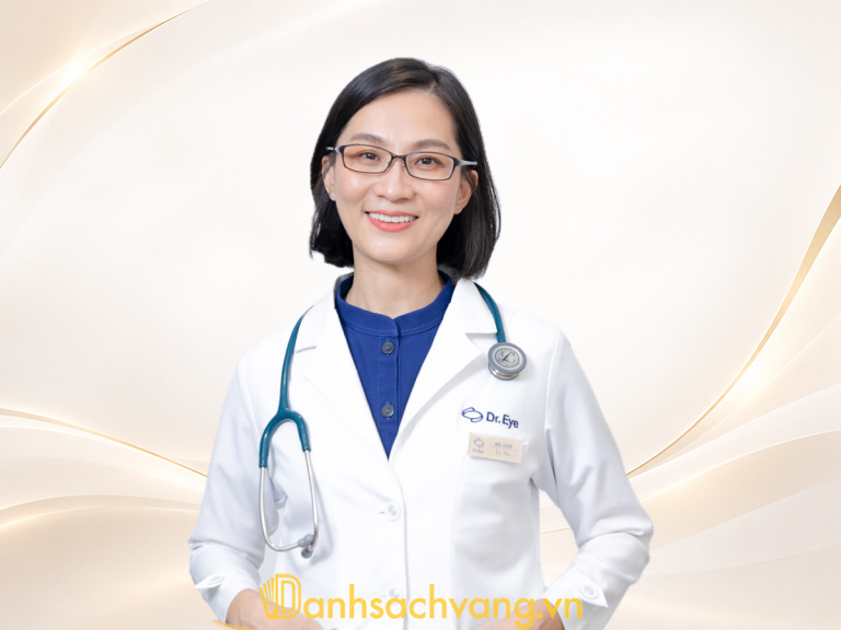 Bác sĩ cắt mí đẹp ở TPHCM Nguyễn Thị Ly Na