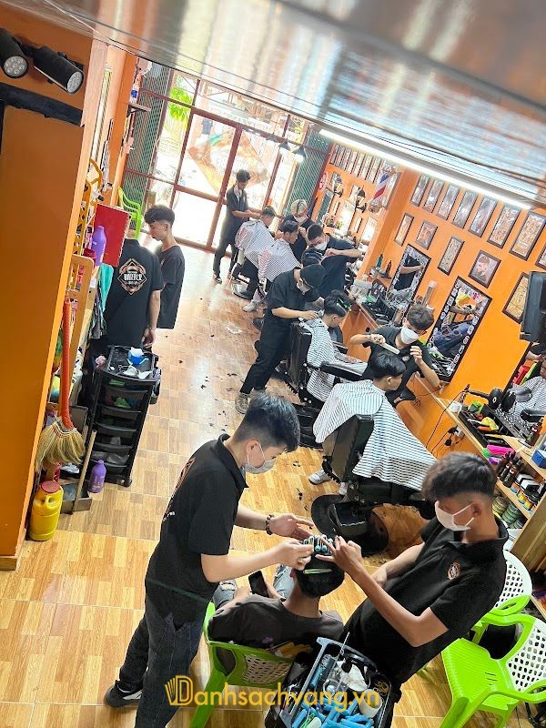 Tấn Đức Barber Shop - 3 2, khóm 3