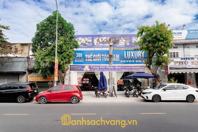 Thế Giới Tóc Nam Luxury Tây Ninh