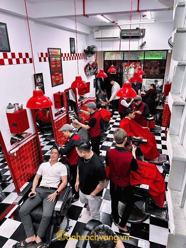 Kylee Barber Shop - barber shop cắt tóc nam ở Đà Nẵng