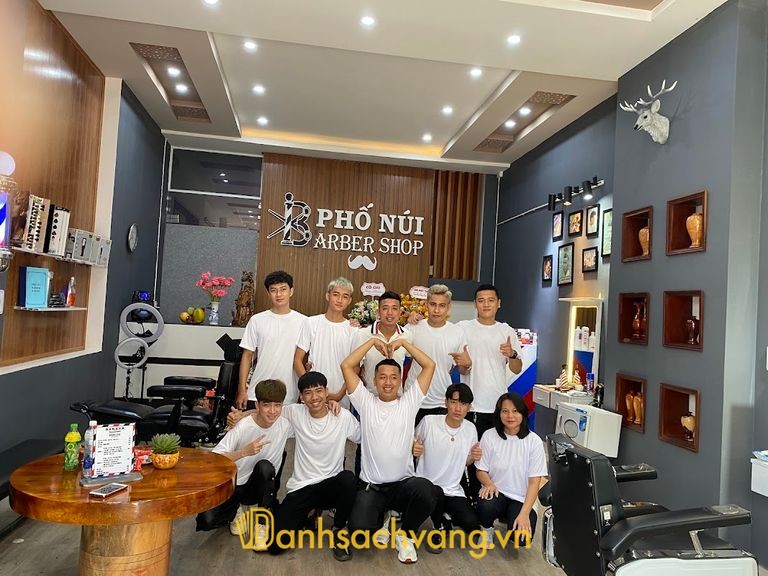 Phố Núi Barbershop - barber shop cắt tóc nam ở Gia Lai