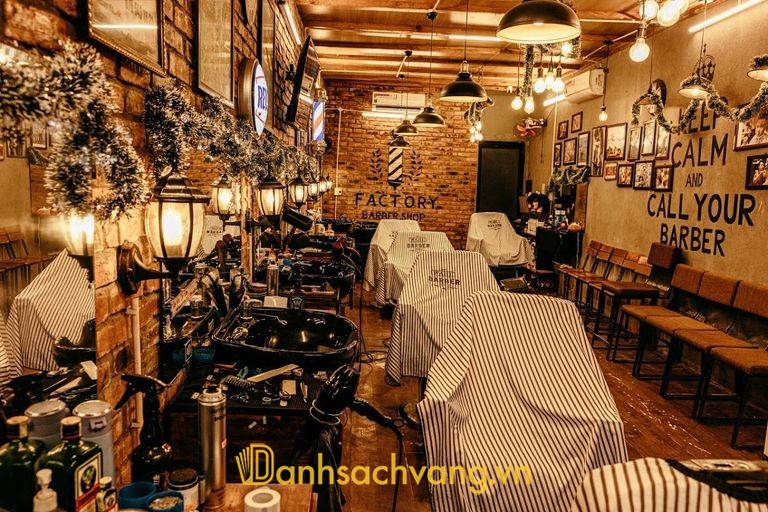 Factory Barber Shop cắt tóc nam ở Huế 