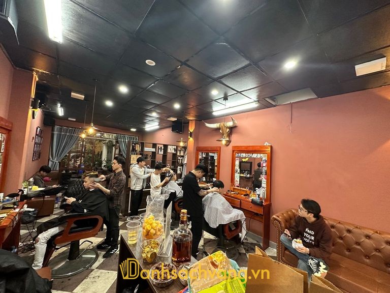Minh Bui Barbershop - barber shop cắt tóc nam ở Lạng Sơn
