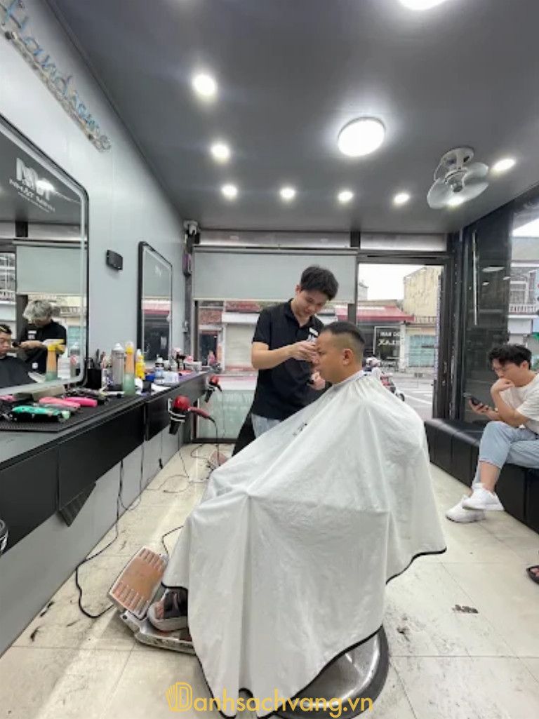 tiệm cắt tóc nam Barber Shop ở quảng ninh