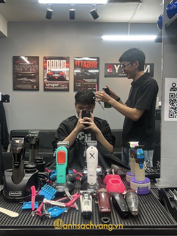 Ninety9 Barbershop Cắt Tóc Nam tại Quảng Trị