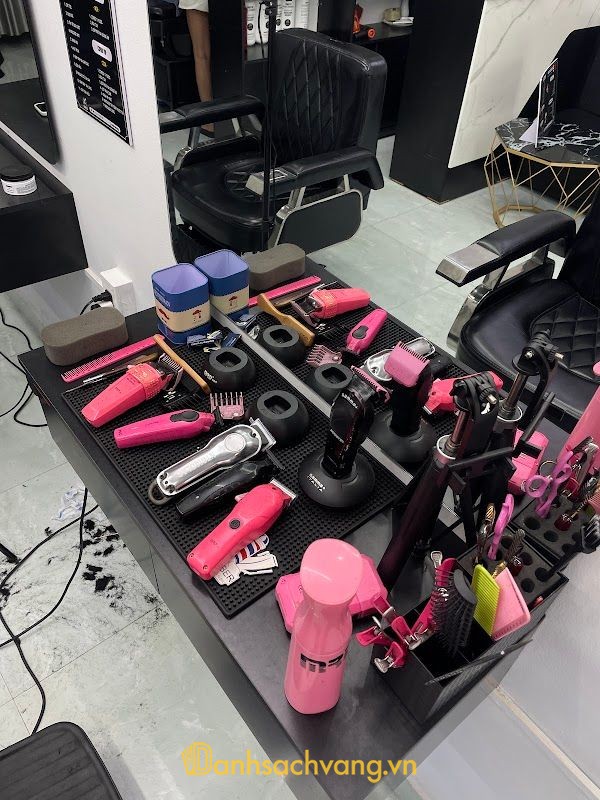 HK2 Barber Shop Chuyên Tóc Nam tại Quảng Trị