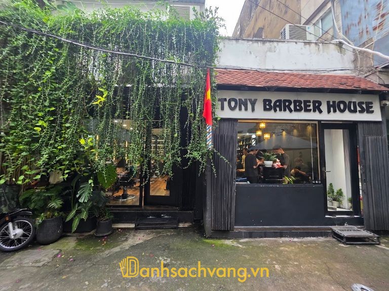 Tony Barber House Quận 1 - 205/7 Nguyễn Trãi, Cầu Ông Lãnh