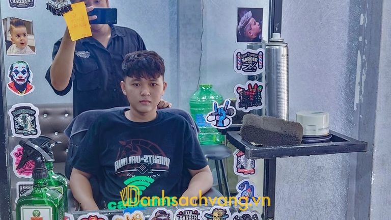 Khắc Tam Baber Shop - barber shop cắt tóc nam ở Vĩnh Long