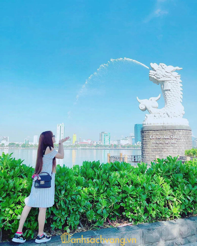 Checkin cá chép hóa rồng Đà Nẵng
