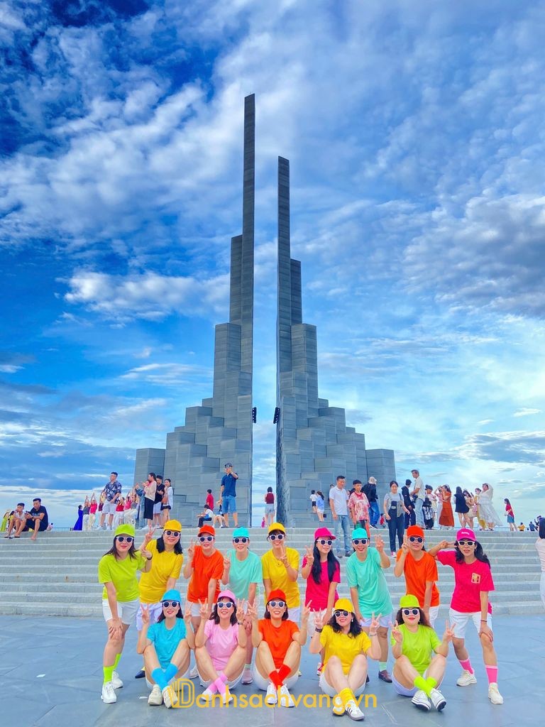 Saigon Star Travel - công ty du lịch và vận chuyển ở TPHCM