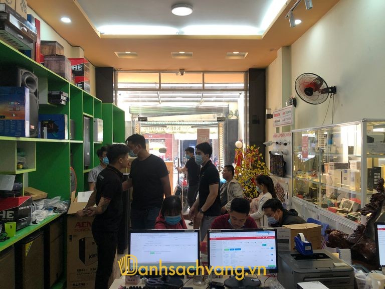Cửa hàng Loa kẹo kéo tại Thăng Long