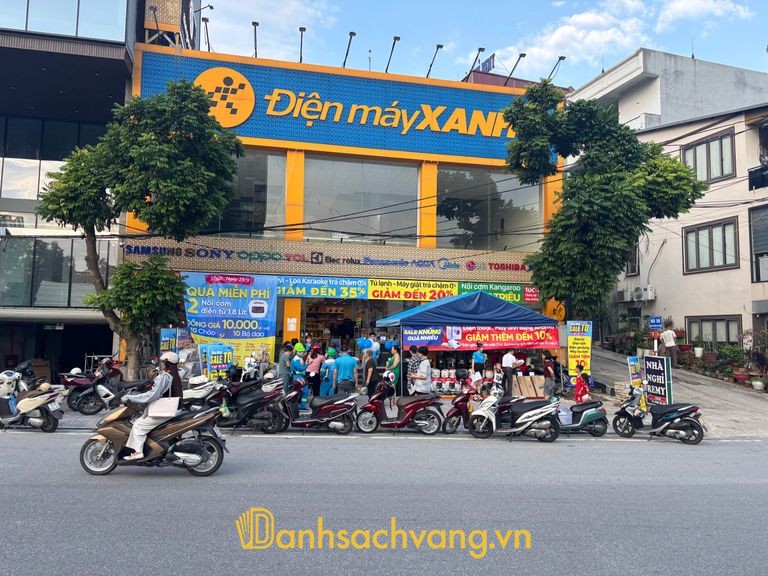 Điện Máy Xanh - 550 Nguyễn Tất Thành, Nông Trang