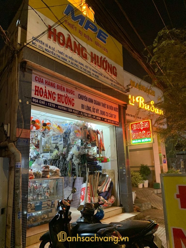 Cửa Hàng Điện Nước Hoàng Hướng trên đường Huỳnh Tấn Phát Nhà Bè