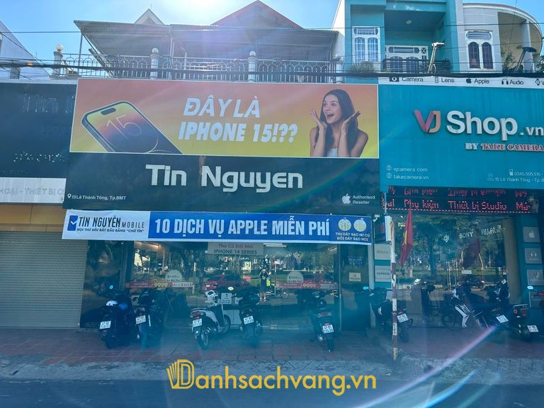 Tín Nguyễn Luxury - cửa hàng điện thoại ở Đắk Lắk