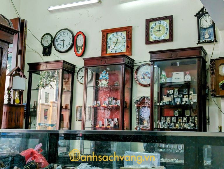 Cửa Hàng Đồng Hồ Quang Phiến tại Hưng Yên