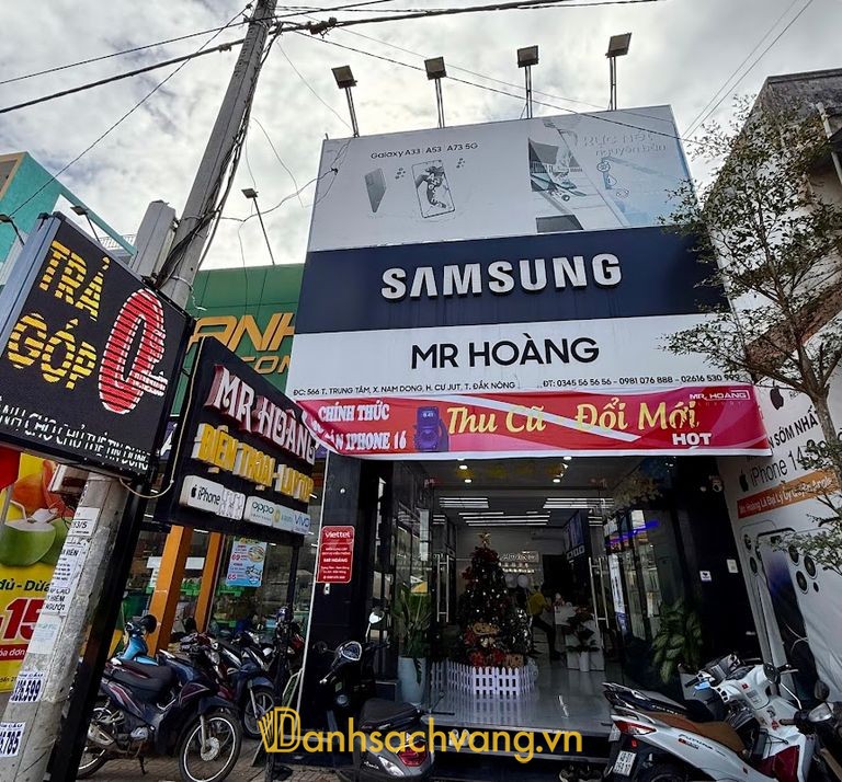 Mr Hoàng Luxury - 556 Trung Tâm, Nam Dong