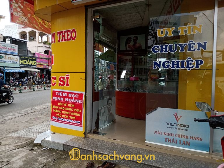 Mắt Kính Âu Việt - địa chỉ cắt kính cận và tròng kính mỏng tại Long Khánh Đồng Nai