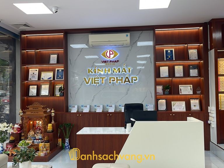 Kính Mắt Việt Pháp - cửa hàng kính mắt trên đường Kim Ngọc tại Phú Thọ