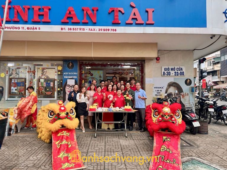 Mắt Kính An Tài - địa chỉ cắt kính cận lâu năm tại Chợ Lớn TPHCM