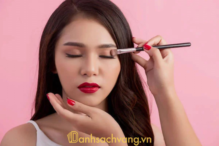 Tom.studio - Makeup và chụp ảnh tại Phố Hiến Hưng Yên
