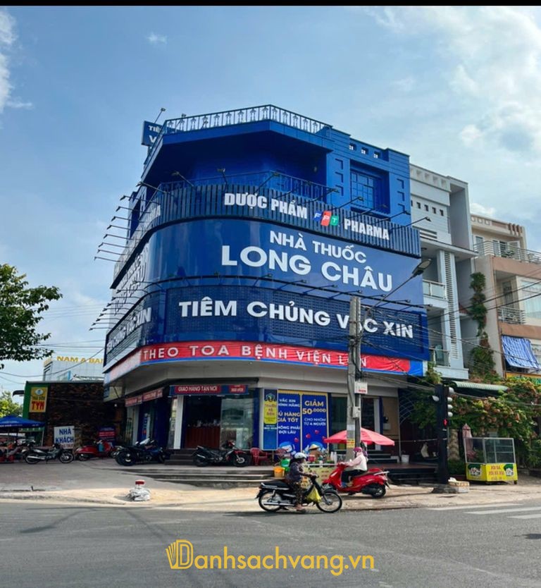 Nhà Thuốc FPT Long Châu tại 142 Nguyễn Tất Thành Cà Mau