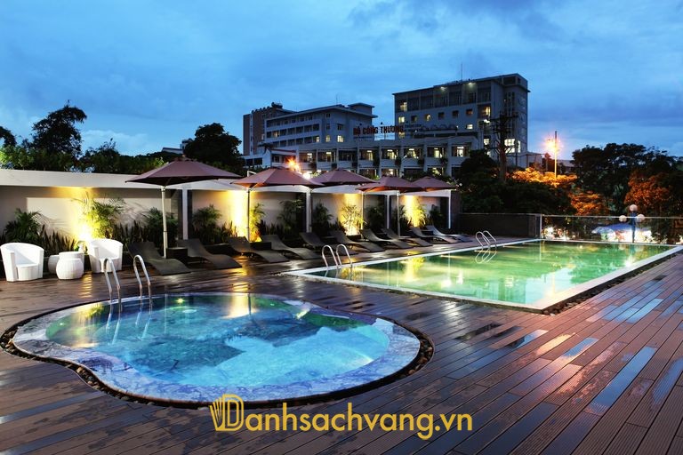 Dragon Sea Hotel Sầm Sơn - khách sạn gần biển Thanh Hóa