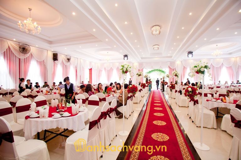 Trung Tâm Sự Kiện Tiệc Cưới Thung Lũng Cá - nhà hàng tiệc cưới ở Lâm Đồng