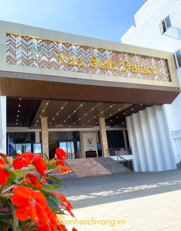 Nhà Hàng Vân Sinh Palace - sảnh tiệc cưới tại Đức Trọng Lâm Đồng