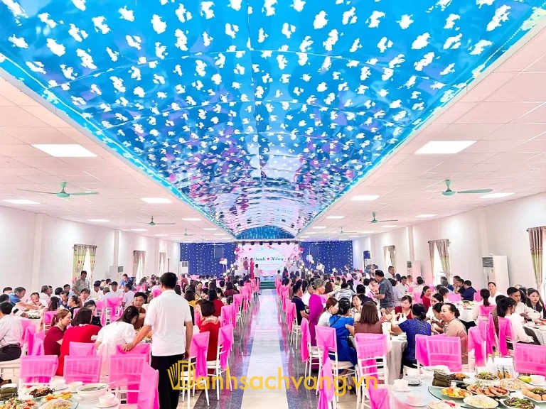 Nhà Hàng Sông Hồng Thủ Đô - không gian nhà hàng tiệc cưới ở Phú Thọ
