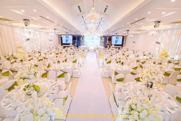 Nhà hàng Thúy Nga Plaza – 463 Đội Cấn, Phường Ngọc Hà