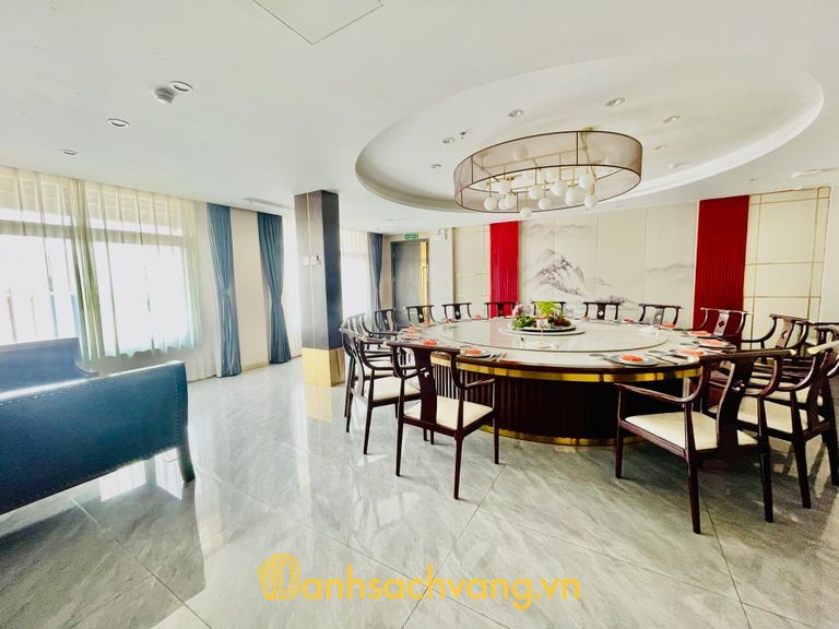 Nhà Hàng Trung Hoa 经典凤凰城 tại Bắc Ninh