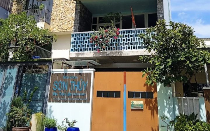 Nha khoa Sơn Thuỷ bác sĩ Trà Lộc