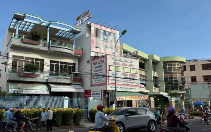 Nha khoa Vĩnh Phước Bs Đinh Nhật Rol