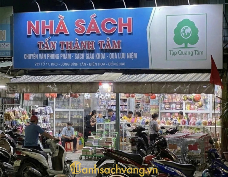 Nhà Sách Tấn Thành Tâm tại Bùi Văn Hòa, Đồng Nai