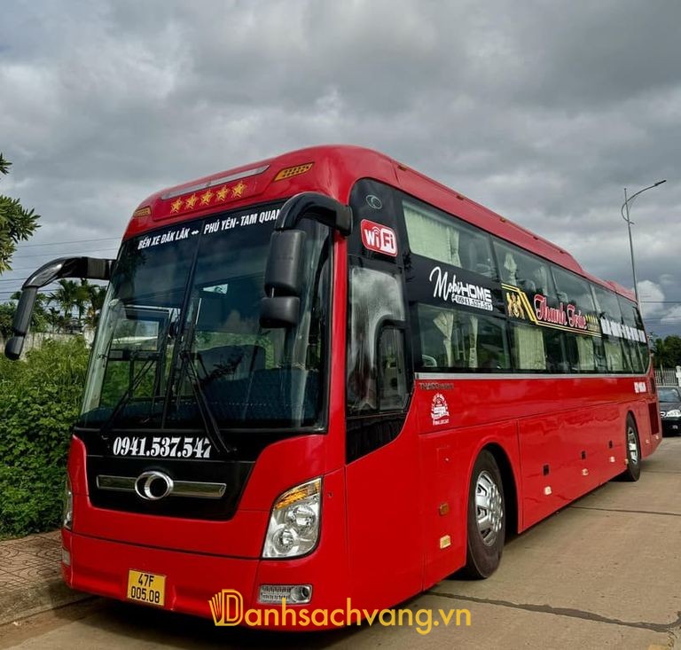 Xe limousine 34 giường Thanh Trúc phục vụ hành khách từ Quy Nhơn đi Phú Yên