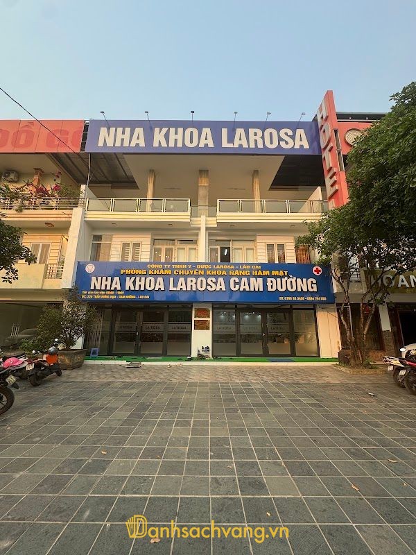 Nha Khoa Larosa Cam Đường - 229 ĐL Trần Hưng Đạo