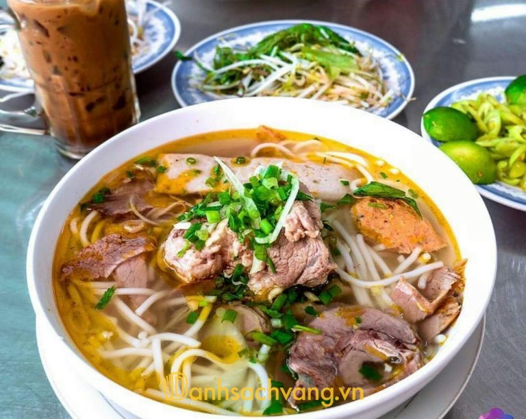 Quán Ăn Vặt Cây Bàng - 5 Kỳ Đồng Đà Nẵng
