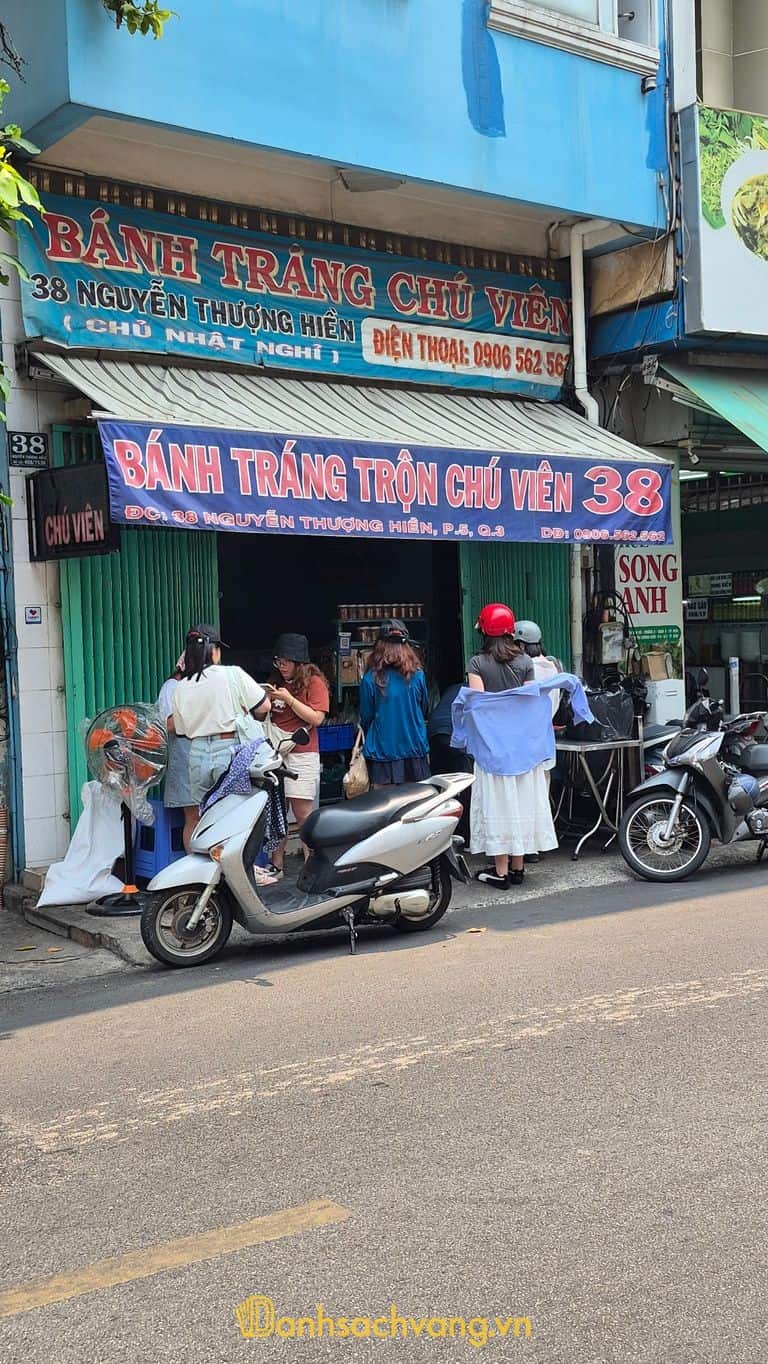Bánh Tráng Trộn Chú Viên tại TPHCM