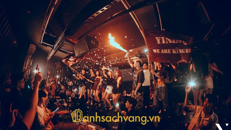 Yin District - quán bar ở Bắc Ninh phong cách techno tại Võ Cường