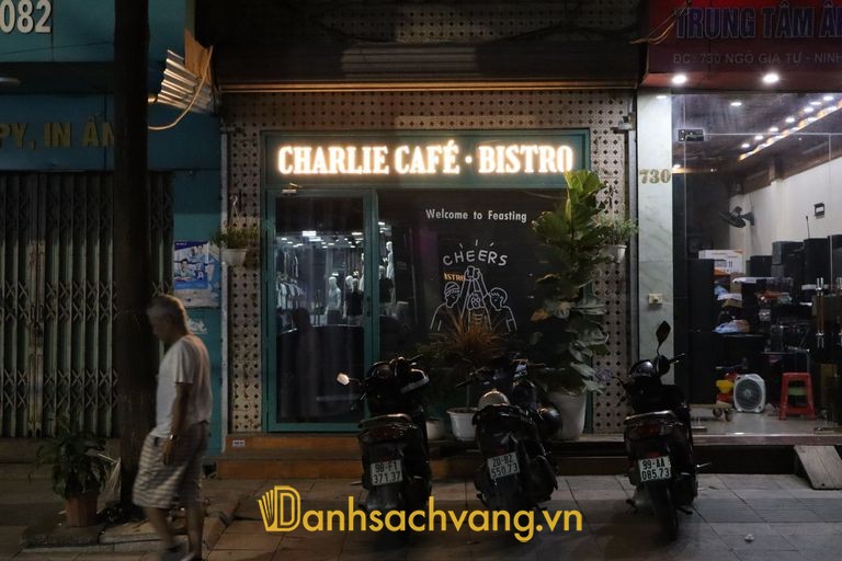 Charlie Pub - quán bar ở Bắc Ninh tại Kinh Bắc