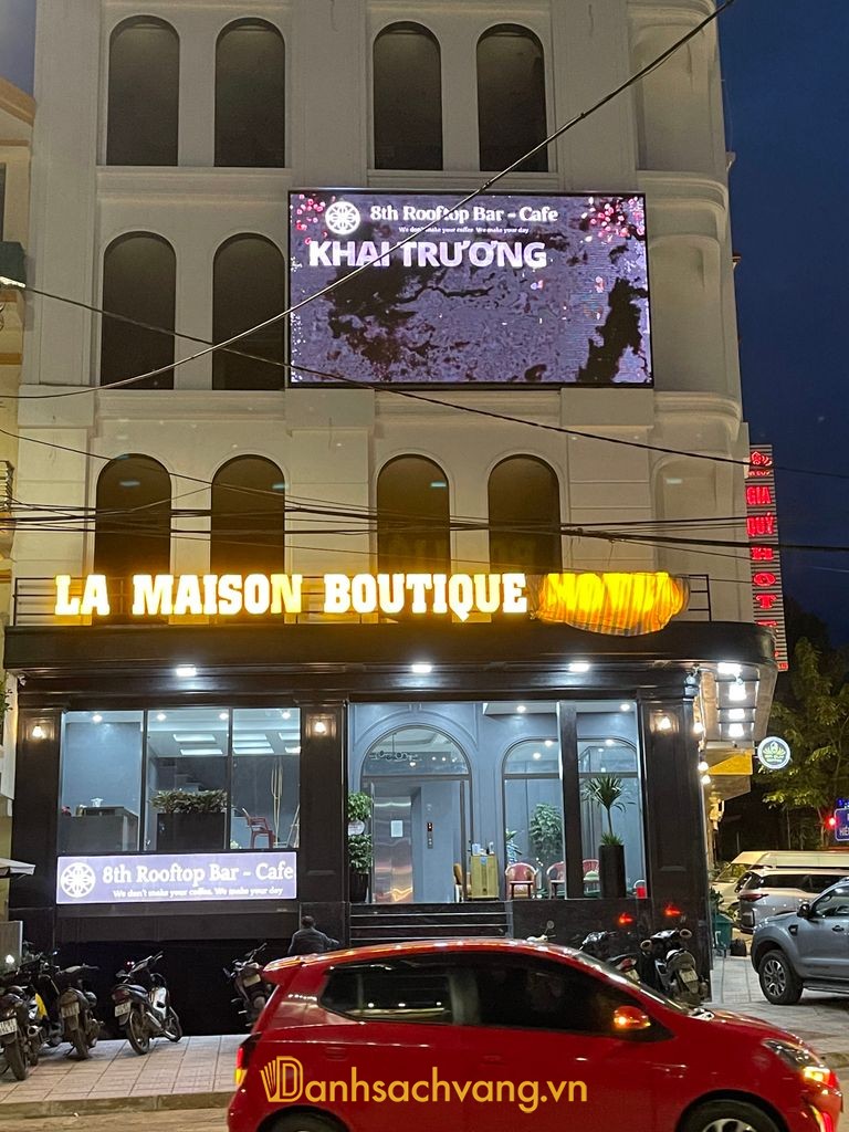 The 8th Rooftop Bar Cafe - Rooftop bar tại Cao Bằng