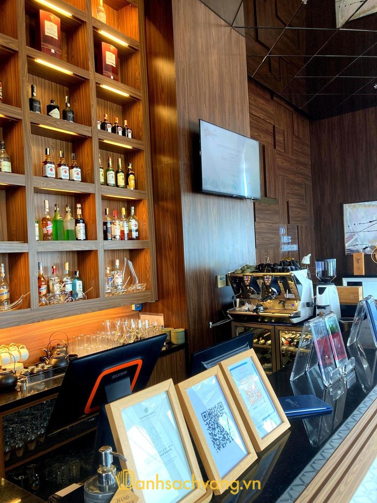 Sky Bar Hà Tĩnh - địa điểm thưởng thức đồ uống và ngắm cảnh