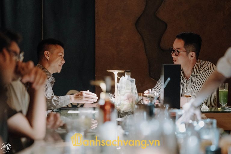 Lumer Monkey Concept Bar - quán bar ở Hải Phòng