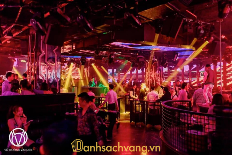 Vũ trường New V.Sound – Như Quỳnh