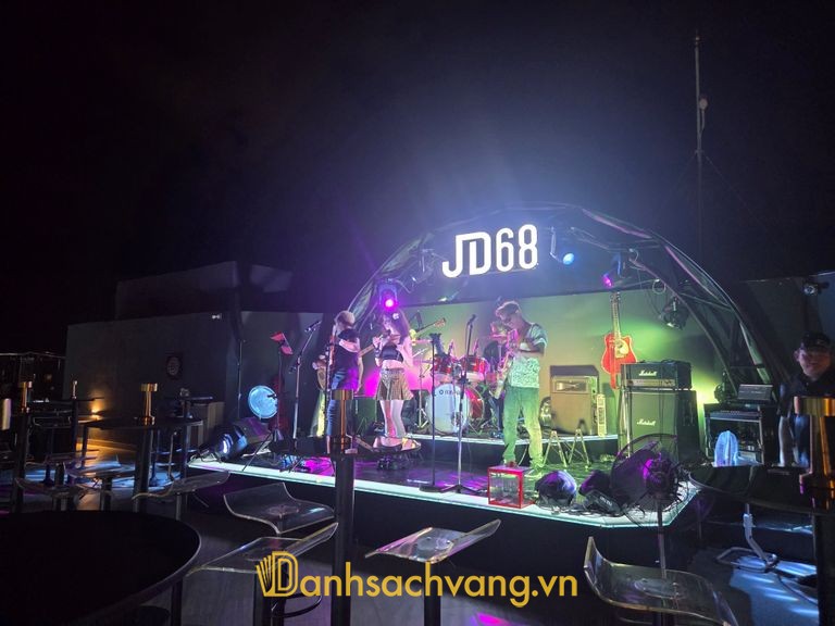 JD68 Skybar Live Music - quán bar nhạc sống Nha Trang