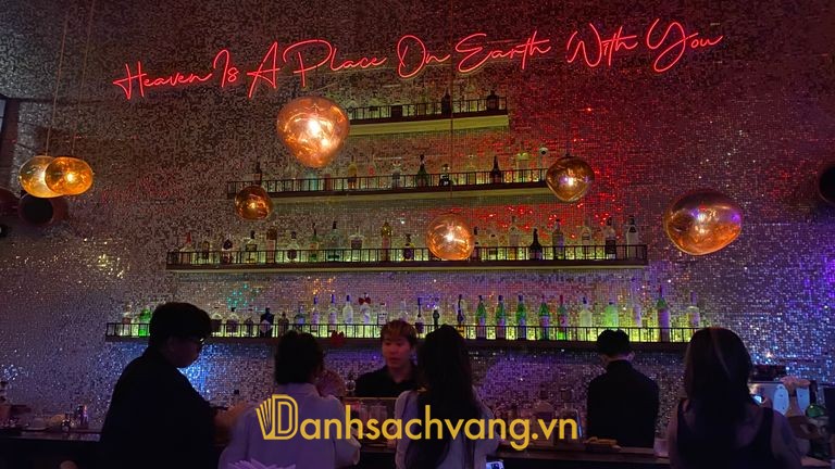 The Balcony Speakeasy Bar - quán bar ở Lâm Đồng