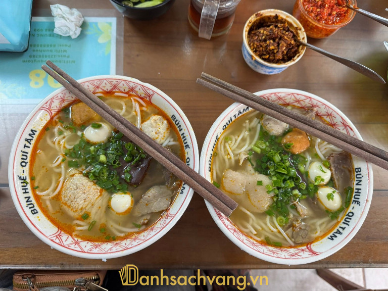 Bún Bò Huế – 190 Quang Trung, Phường Hạc Thành