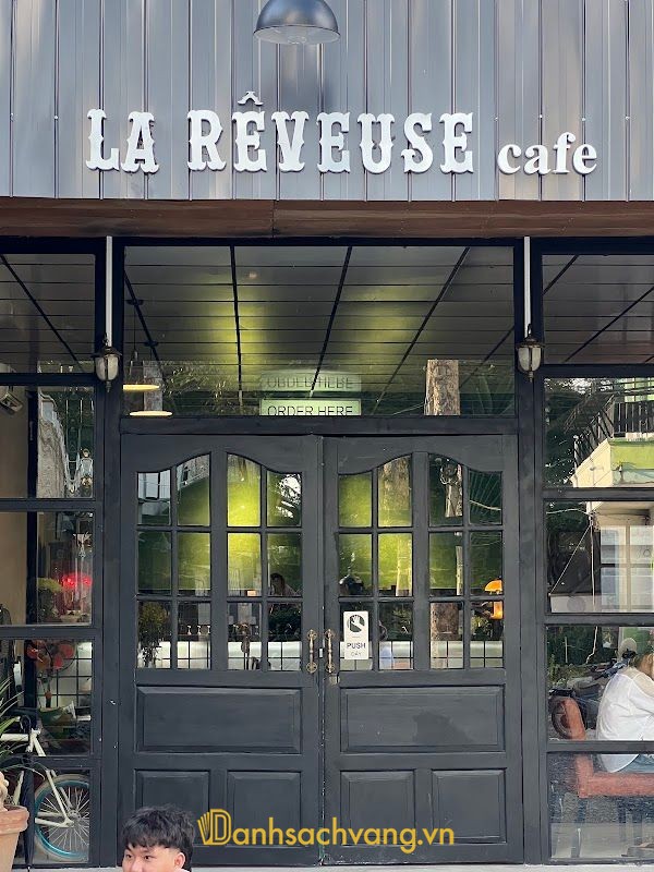 LA RÊVEUSE Café Sa Đéc - quán cà phê ở Đồng Tháp